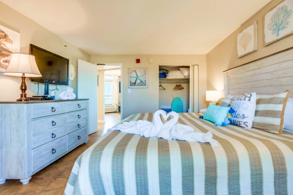 A cream colored bedroom